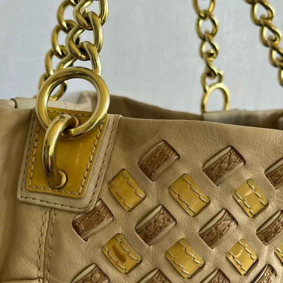 Coach Peyton Bag - Picture 3 of 14